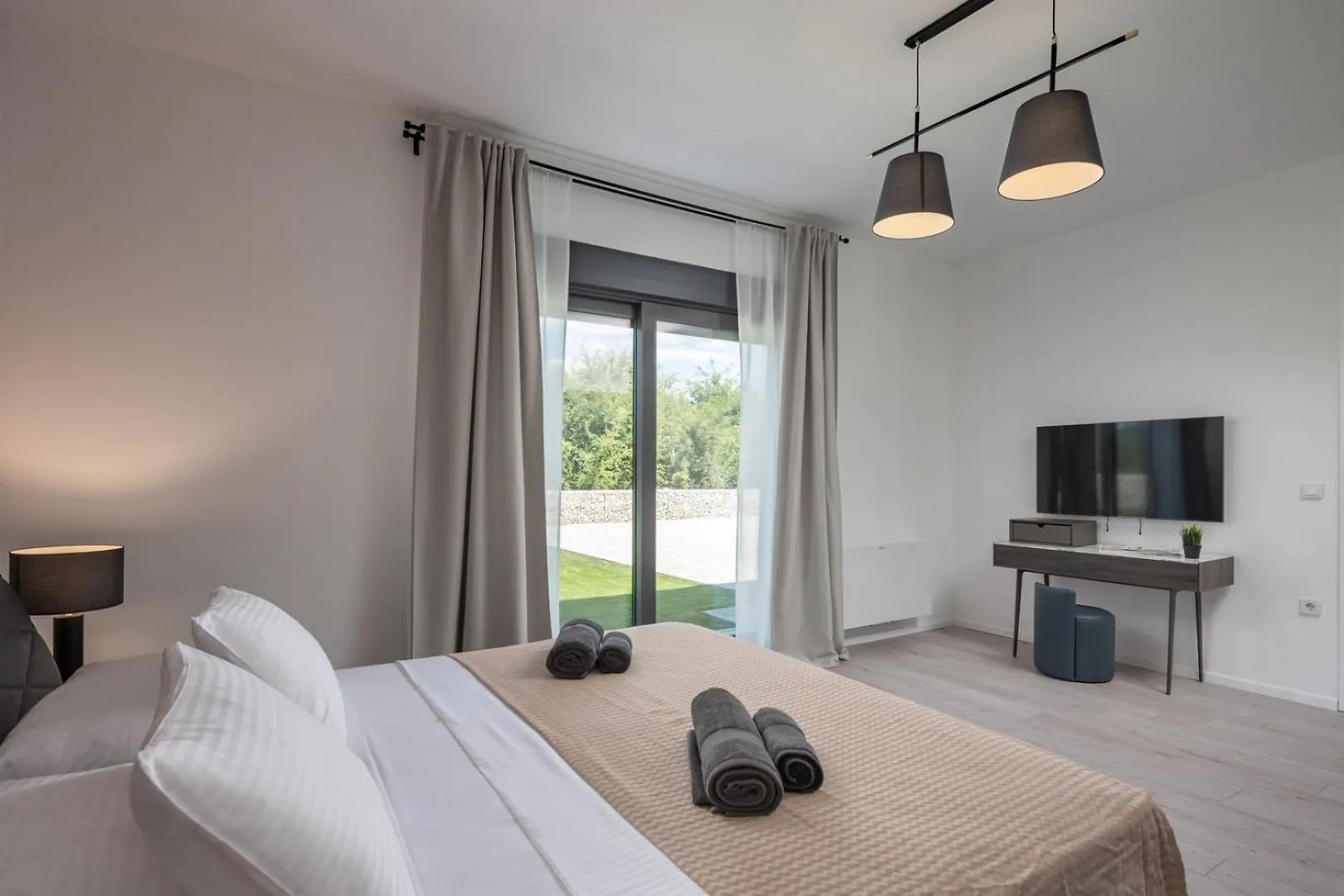 New! Luxury Villa Epic 2 - 50 M2 Heated Pool Jursici